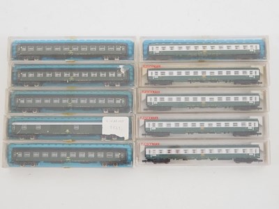 Lot 180 - A group of N gauge French outline coaches by...