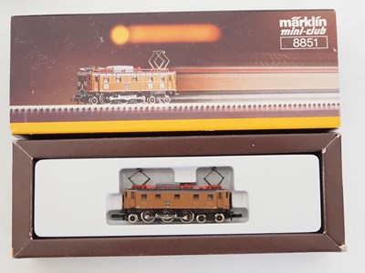 Lot 189 - A pair of MARKLIN Mini-Club Z gauge electric...
