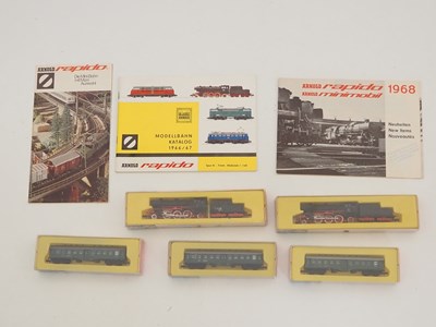 Lot 221 - A group of ARNOLD vintage N gauge German...