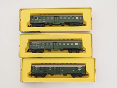 Lot 221 - A group of ARNOLD vintage N gauge German...