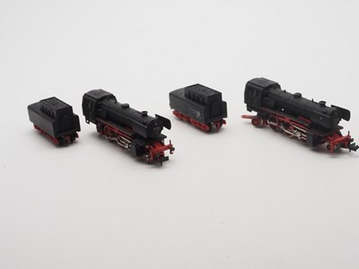 Lot 221 - A group of ARNOLD vintage N gauge German...