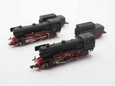 Lot 221 - A group of ARNOLD vintage N gauge German...