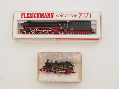 Lot 223 - A pair of FLEISCHMANN N gauge German outline...