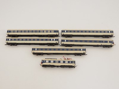 Lot 230 - A ROCO HO gauge Austrian outline OBB class...