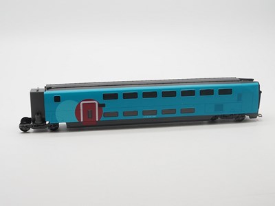 Lot 231 - A Jouef HO gauge HJ1042 SNCF OUIGO TGV...