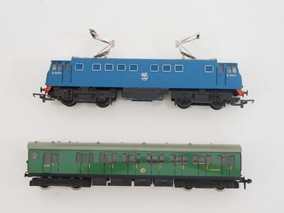 Lot 280 - A pair of OO gauge locomotives, comprising of...