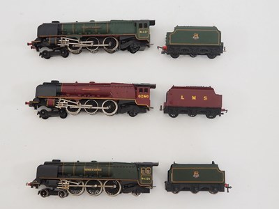 Lot 287 - A group of repainted and renamed HORNBY DUBLO...