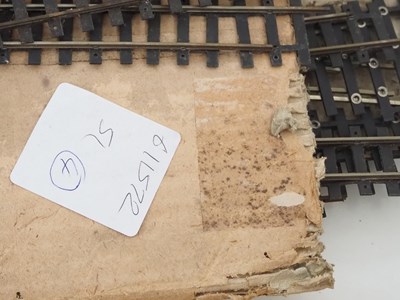 Lot 324 - A large quantity of OO gauge track to include...