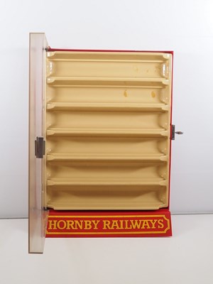 Lot 328 - A vintage early 1980s HORNBY lockable...