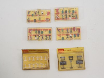 Lot 363 - A group of DINKY and HORNBY DUBLO OO gauge...