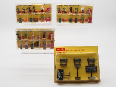 Lot 364 - A group of DINKY and HORNBY DUBLO OO gauge...