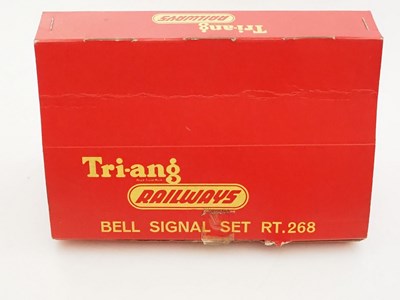 Lot 382 - A TRI-ANG HORNBY (TRIANG) OO gauge rare RT.268...