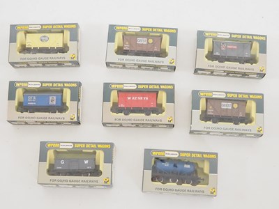 Lot 401 - A mixed group of WRENN OO gauge wagons of...