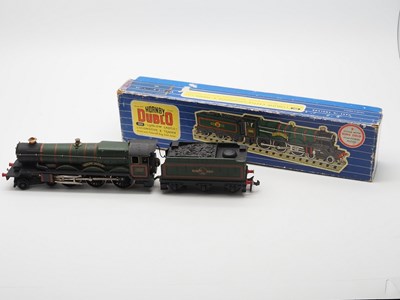 Lot 433 - A HORNBY DUBLO OO gauge 3-rail 3221 Castle...