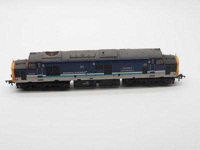 Lot 476 - A pair of BACHMANN OO gauge diesel Class 37...