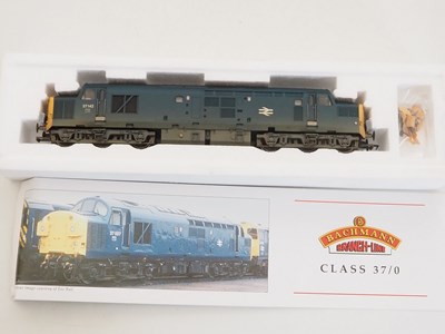 Lot 481 - A pair of OO gauge diesel locomotives by...