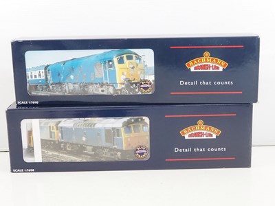 Lot 482 - A pair of OO gauge diesel locomotives by...