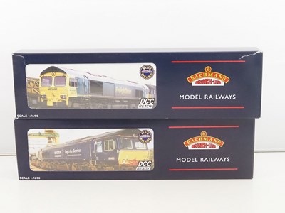 Lot 483 - A pair of BACHMANN OO gauge diesel Class 66...