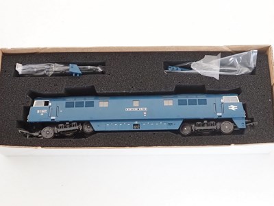 Lot 506 - A group of HELJAN Western class diesel...