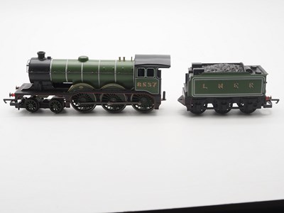 Lot 522 - A HORNBY OO gauge class B12 steam locomotive...