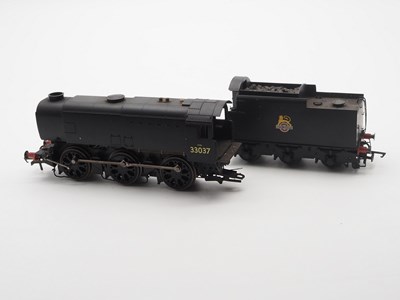 Lot 528 - A pair of HORNBY OO gauge steam locomotives...