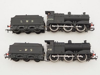 Lot 540 - A mixed group of OO gauge rolling stock, steam...