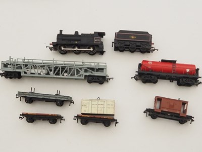 Lot 541 - A group of OO gauge rolling stock, steam...