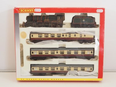 Lot 556 - A HORNBY OO Gauge R2133M "The Sudeley Castle"...