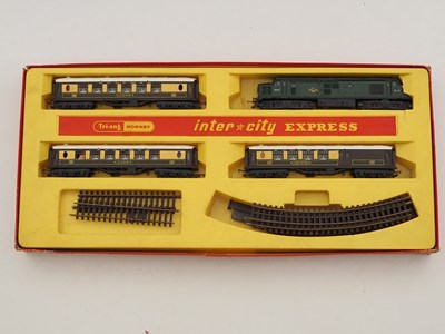 Lot 583 - A pair of HORNBY DUBLO OO gauge 2-rail goods...