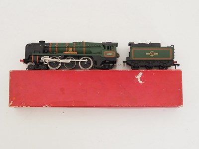 Lot 594 - A HORNBY DUBLO OO gauge 2-rail 2235 (2335...