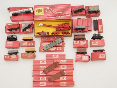 Lot 596 - A quantity of HORNBY DUBLO OO gauge 2-rail...