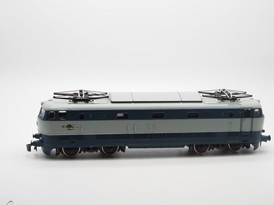 Lot 635 - A RIVAROSSI 7181 O Gauge Italian outline...