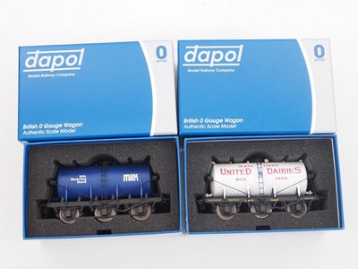 Lot 641 - A pair of DAPOL O gauge tank wagons,...