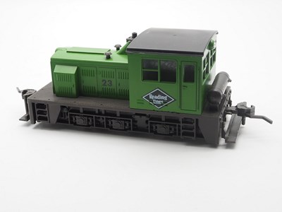Lot 663 - A pair of ATLAS O Gauge American outline 0-6-0...