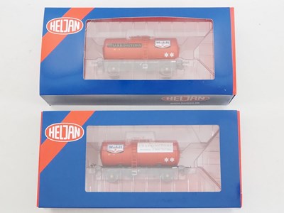 Lot 665 - A pair of HELJAN O gauge tank wagons,...