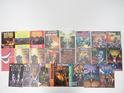 Lot 372 - BATMAN GRAPHIC NOVEL/TRADE PAPERBACK LOT (23...