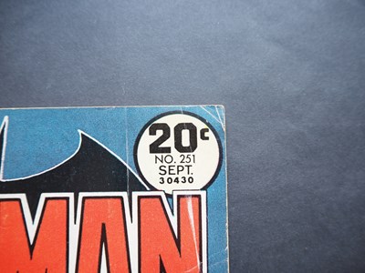 Lot 117 - BATMAN #251 (1973 - DC) - Classic Joker cover...