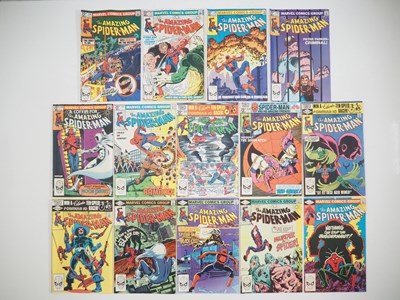 Lot 266 - AMAZING SPIDER-MAN #216, 217, 218, 219, 220,...