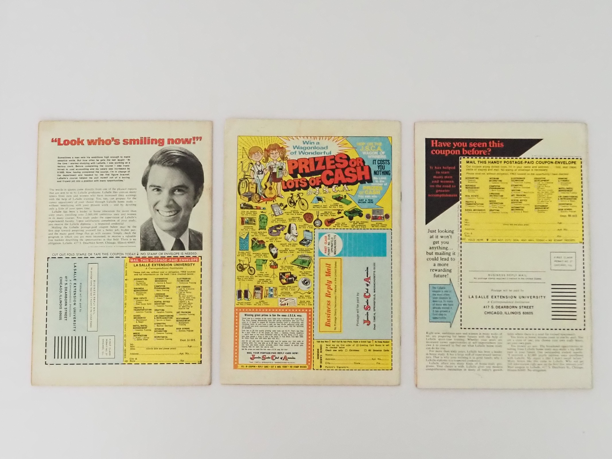Lot 403 AMAZING SPIDERMAN 125, 135 + GIANTSIZE