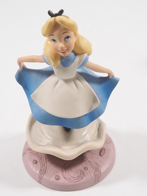 Lot 49 - WALT DISNEY: ALICE IN WONDERLAND - Walt Disney...