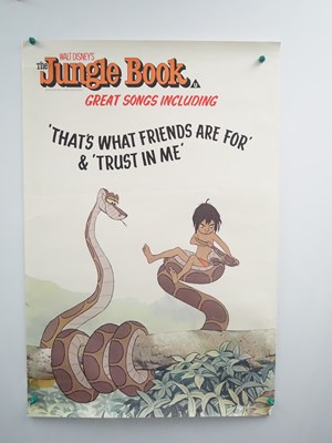 Lot 76 - WALT DISNEY: THE JUNGLE BOOK (1967) A group of...