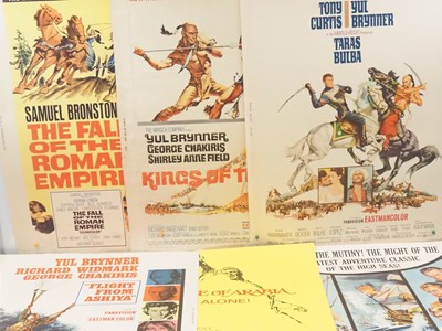 Lot 103 - A group of US 30x40 rolled movie posters...