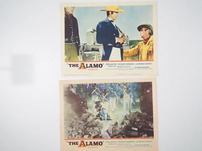 Lot 226 - THE ALAMO (1960) - A pair of Italian film...