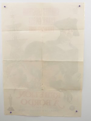 Lot 257 - MUTINY ON THE BOUNTY (1962) A group of...