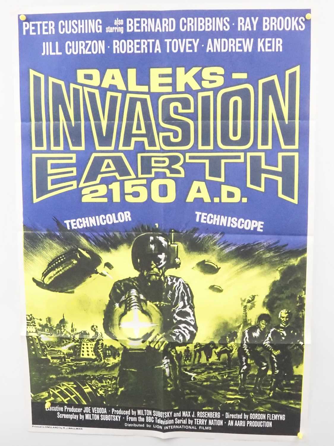 Lot 288 - DALEKS: INVASION EARTH 2150 AD(1966) - Late...