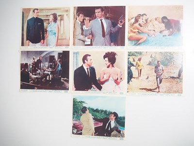 Lot 415 - JAMES BOND: DR. NO (1962) - A complete set of...