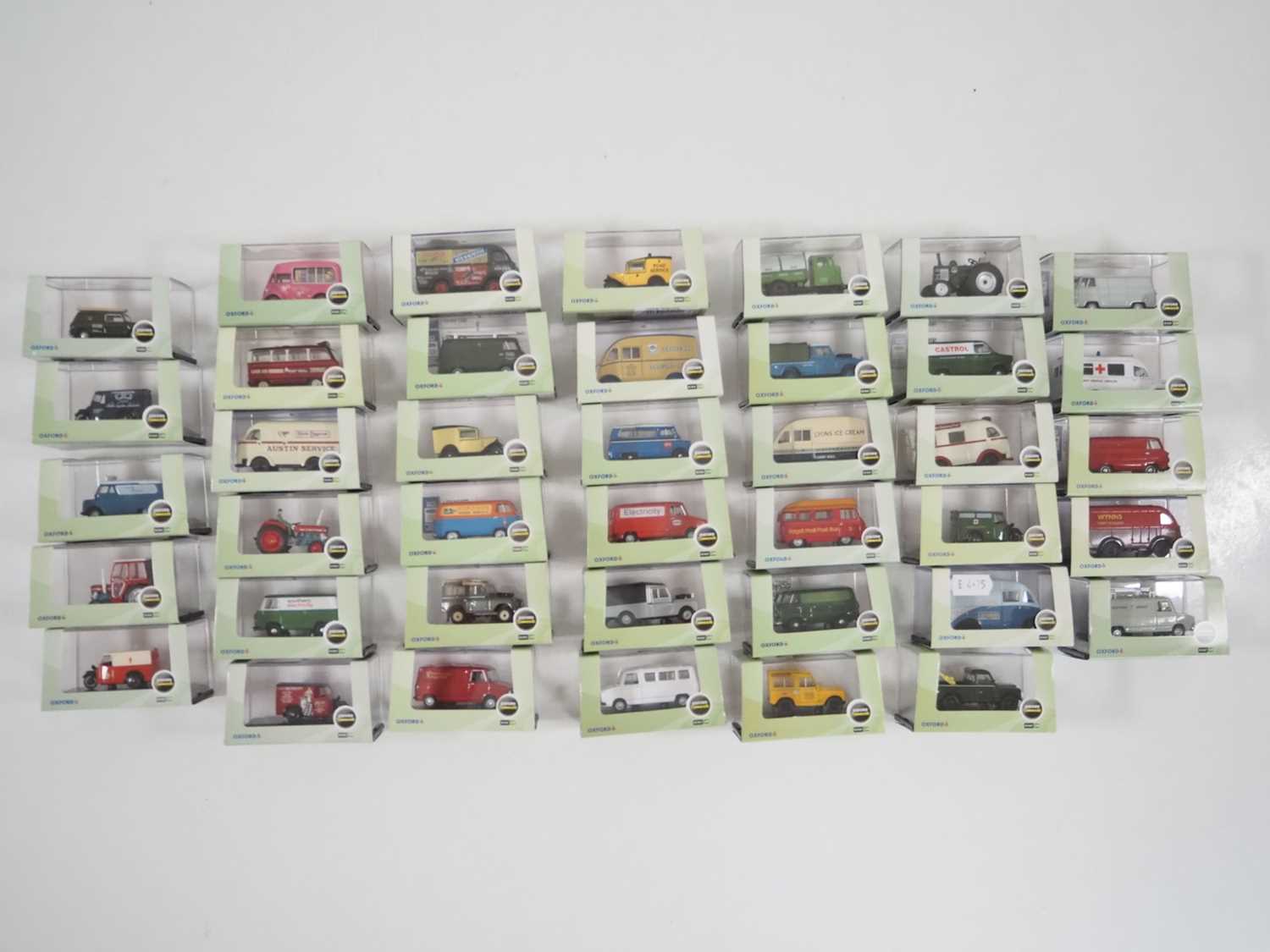 Lot 56 - A group of OXFORD DIECAST 1:76 scale (OO...