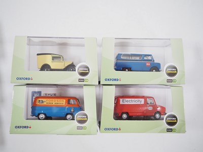 Lot 56 - A group of OXFORD DIECAST 1:76 scale (OO...