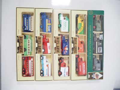 Lot 61 - A large group of mixed boxed diecast vehicles...