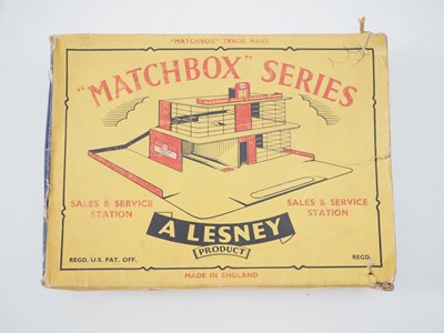 Lot 94 - A pair of boxed vintage items comprising a...